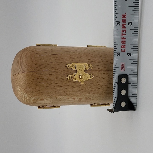 513- Religious Ornament Portable Holy Family Box Hand Carved Wooden Box NWT - Picture 7 of 7